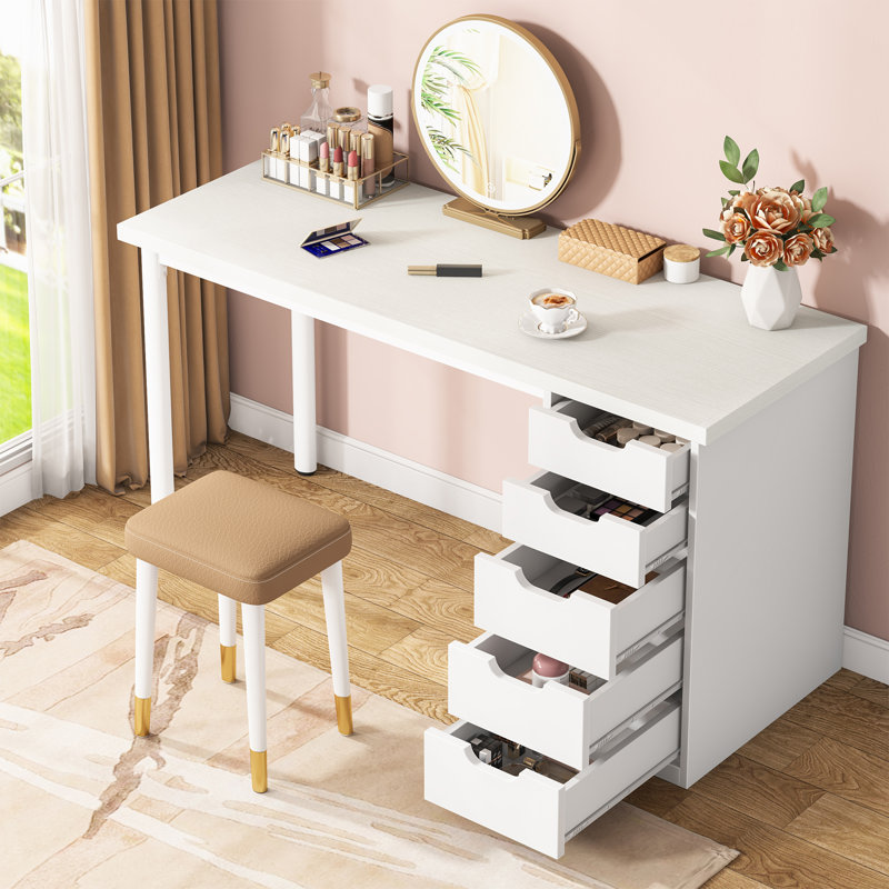 Bureau 47 po avec 5 tiroirs, Blanc