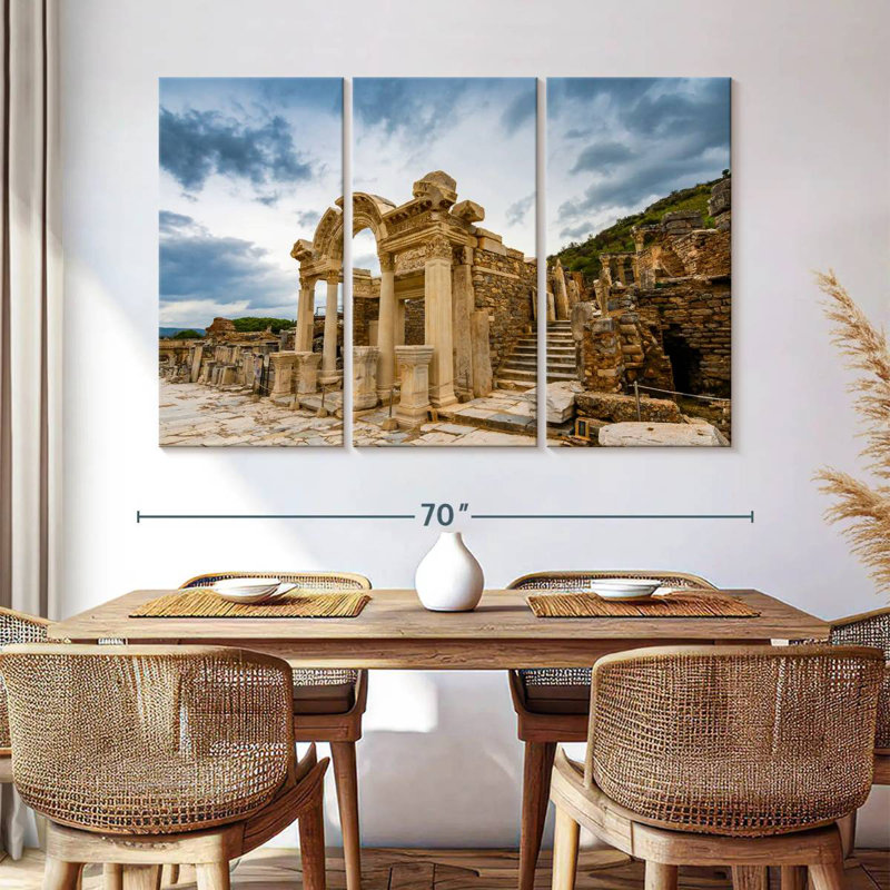 Nicci Ephesus Ruins, H 42 po x l 65 po