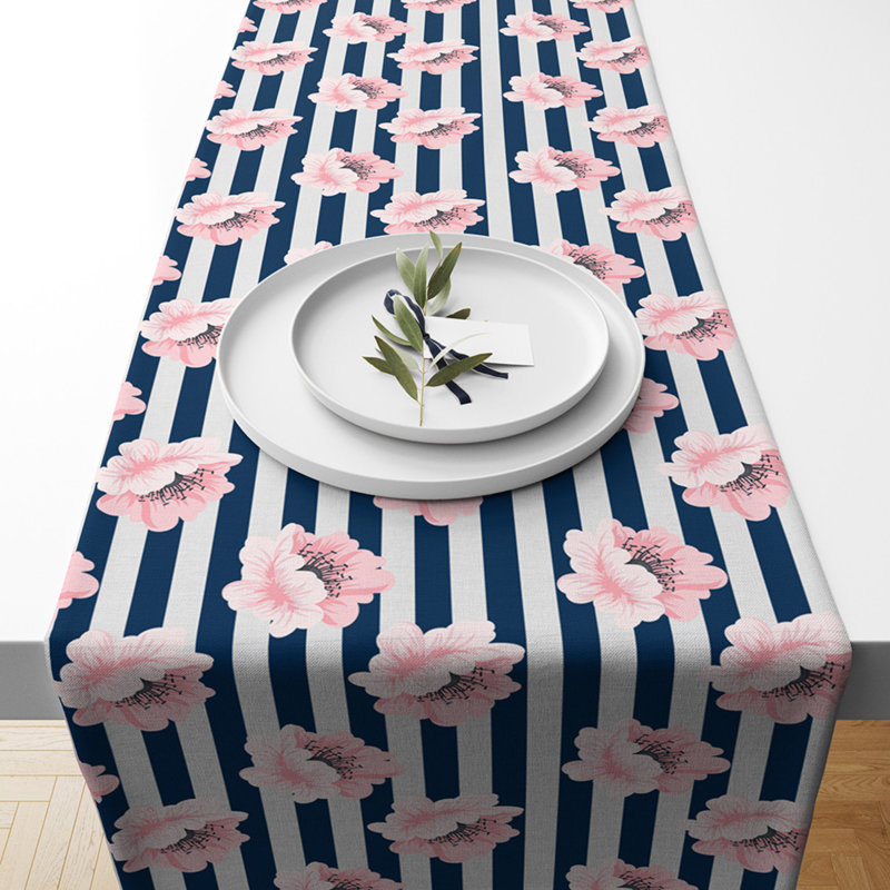 Hollomon Table Runner