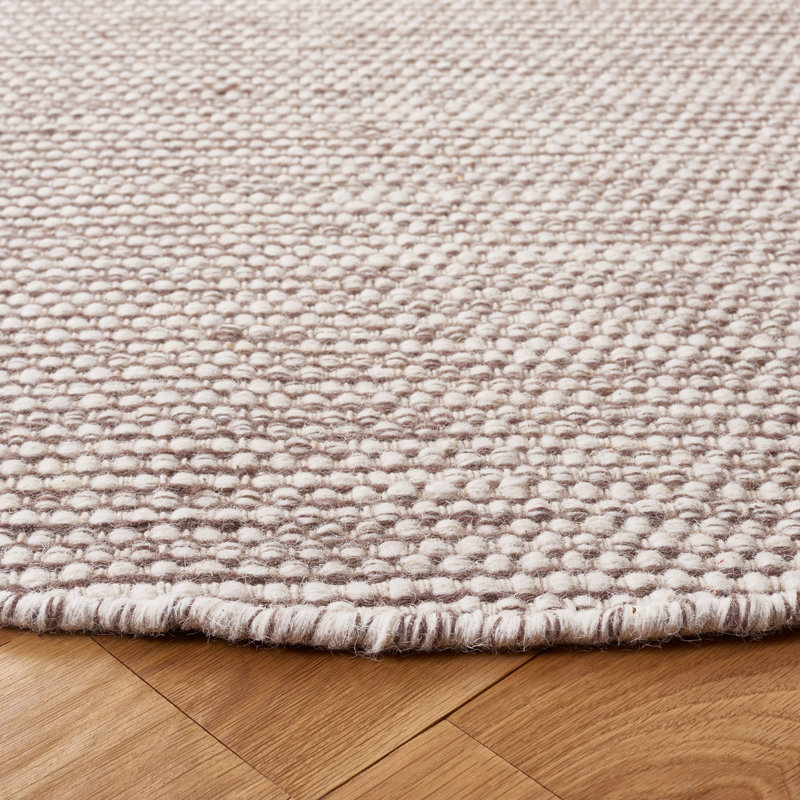 Tapis Natura 776 brun / ivoire, Rectangle 6 pi x 9 pi