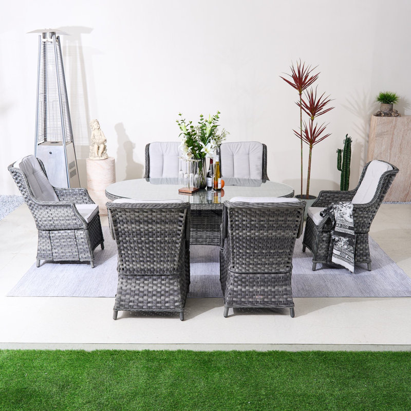 Ensemble repas d'extérieur ovale 6 personnes avec coussins Aelys