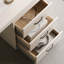 Bureau blanc rectangulaire en bois massif avec 4 tiroirs, bureau