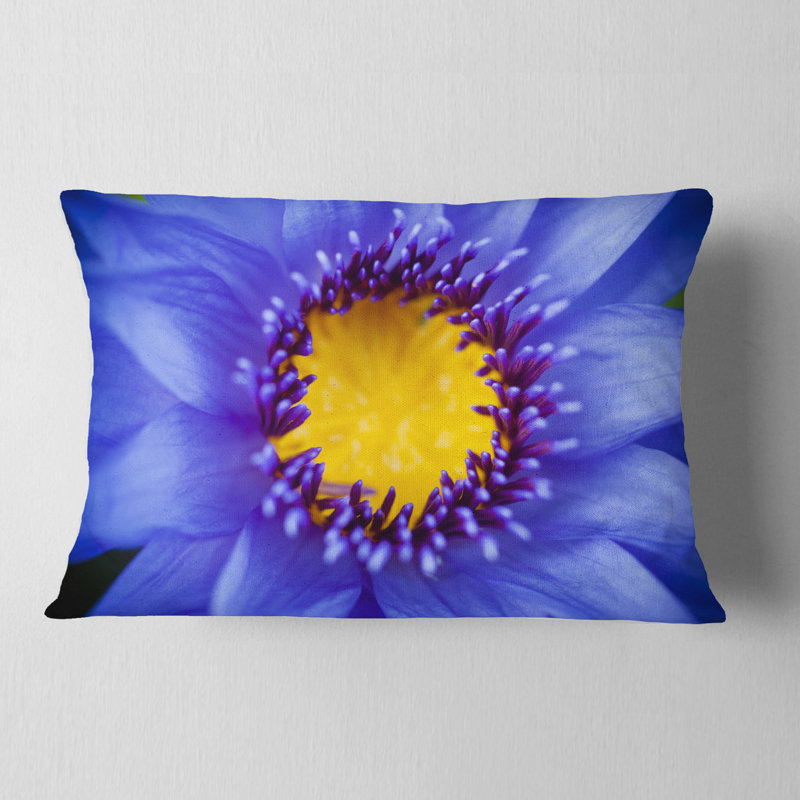 Coussin lombaire en aquarelle flowerswork lotus close up