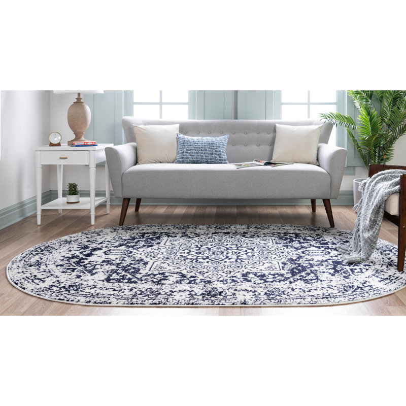 Malynn Oriental Indoor Rug, Oval 5'1" x 8'