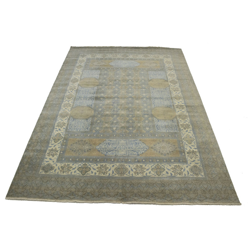 Performance Wool Oriental Indoor Rug