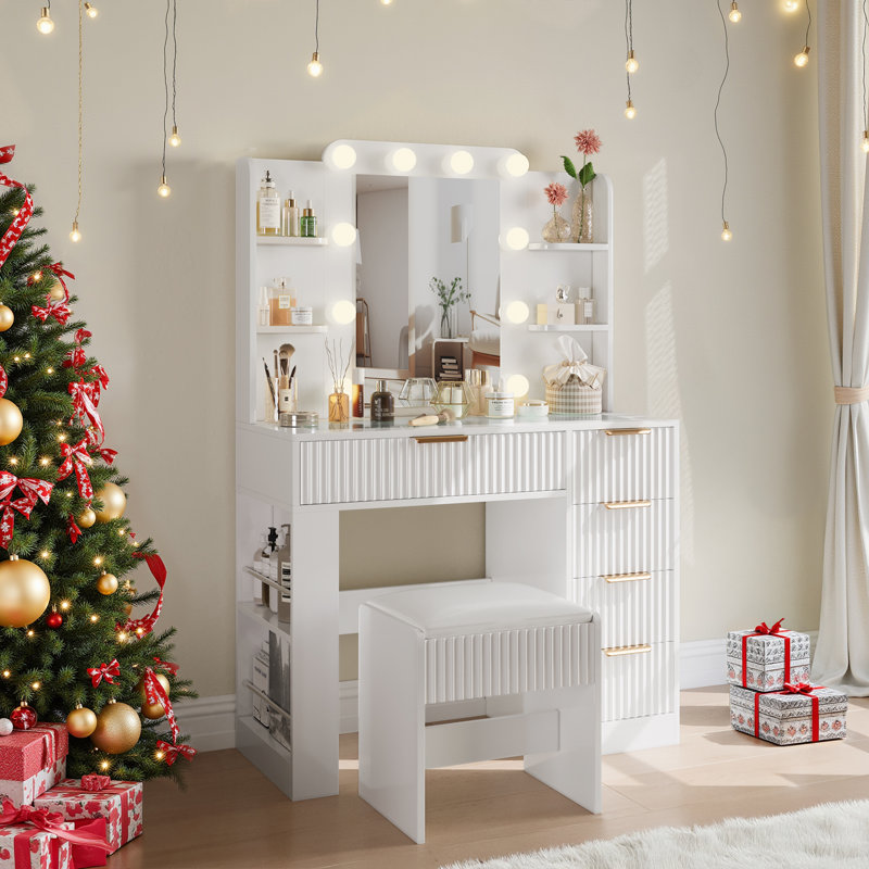 Vanity Set With Lighted Mirror, White