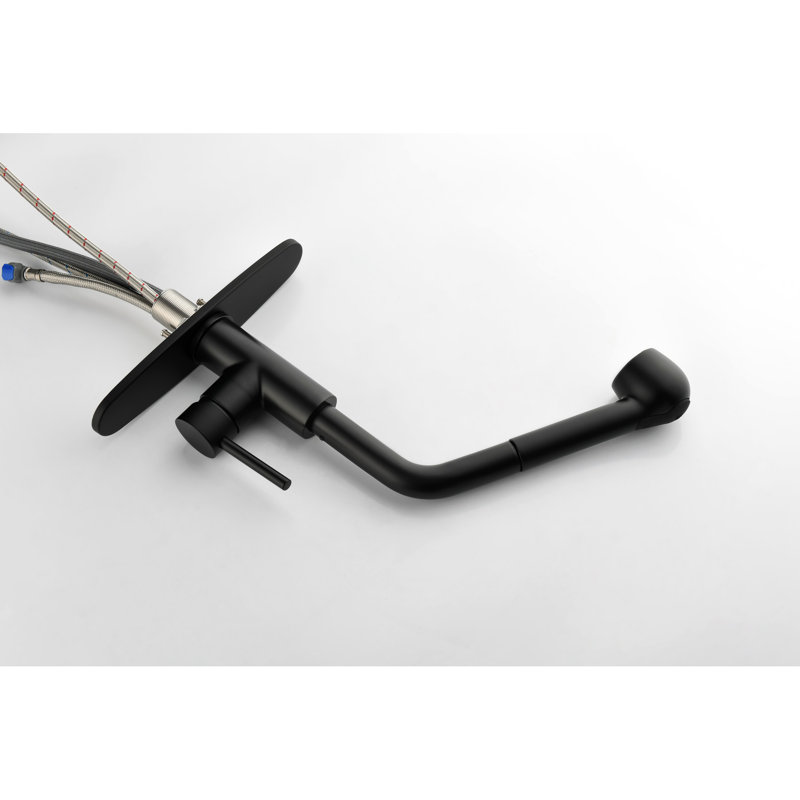 Robinet de cuisine escamotable noir mat, robinet d'évier à poignée simple avec bec haut tournant à 360 °. Corrosion et finition rouille pour une utilisation prolongée. Gérez facilement le débit d'eau à une poignée. Acier inoxydable
