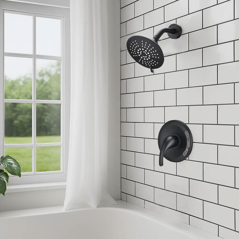 Robinets et systèmes de douche modernes avec pomme de douche à pluie de 6 po et valve