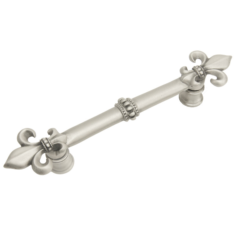 Charlemagne 4 inches c.c. pull with large Fleur De Lysin Satin, 4", Satin