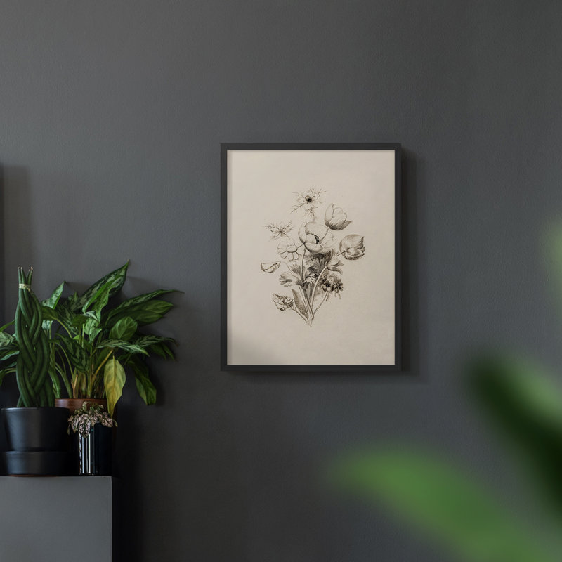 «Vintage Floral CECXLIV» sur, Noir, H 14 po x l 11 po