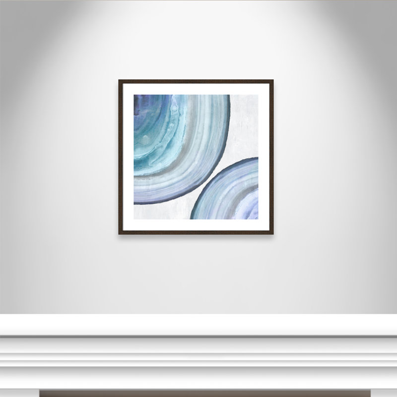 «Endless Blue II» par Eva Watts - reproduction d'art, Papier avec cadre en bois de noyer, H 28,75 po x l 28,75 po x P 0,75 po