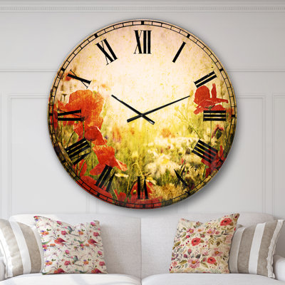 Fond grunge avec coquelicots rouges - horloge murale traditionnelle