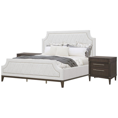 Hendrum King Upholstered Bed With 2 Nightstands