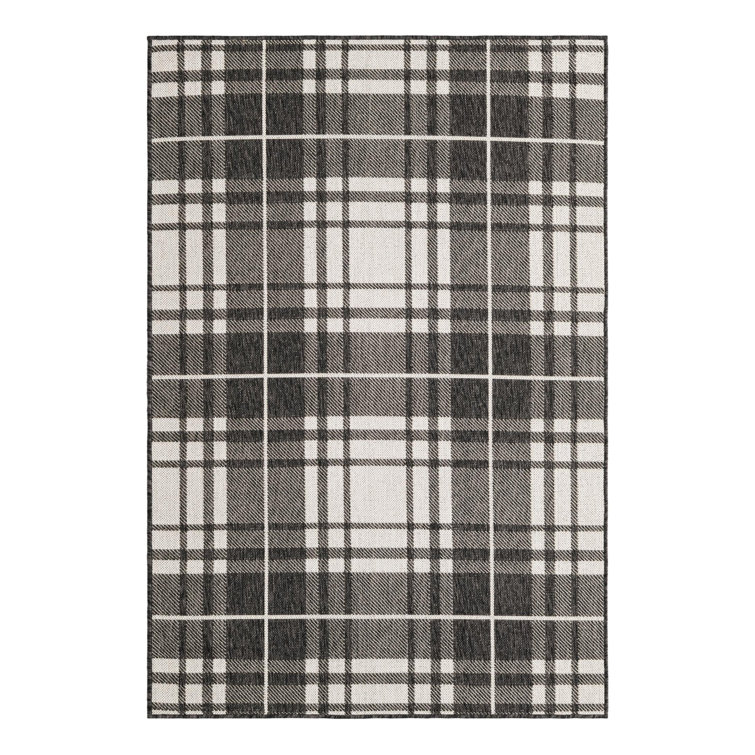 Tatasha Plaid Power Loom Polypropylene Plastic Indoor/Outdoor Area Rug in Black/White