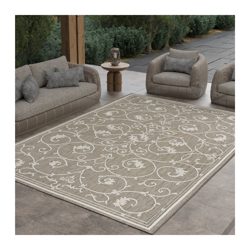 Fierce Portico Beige-Taupe Indoor/Outdoor Square Rug, Round 7'6"