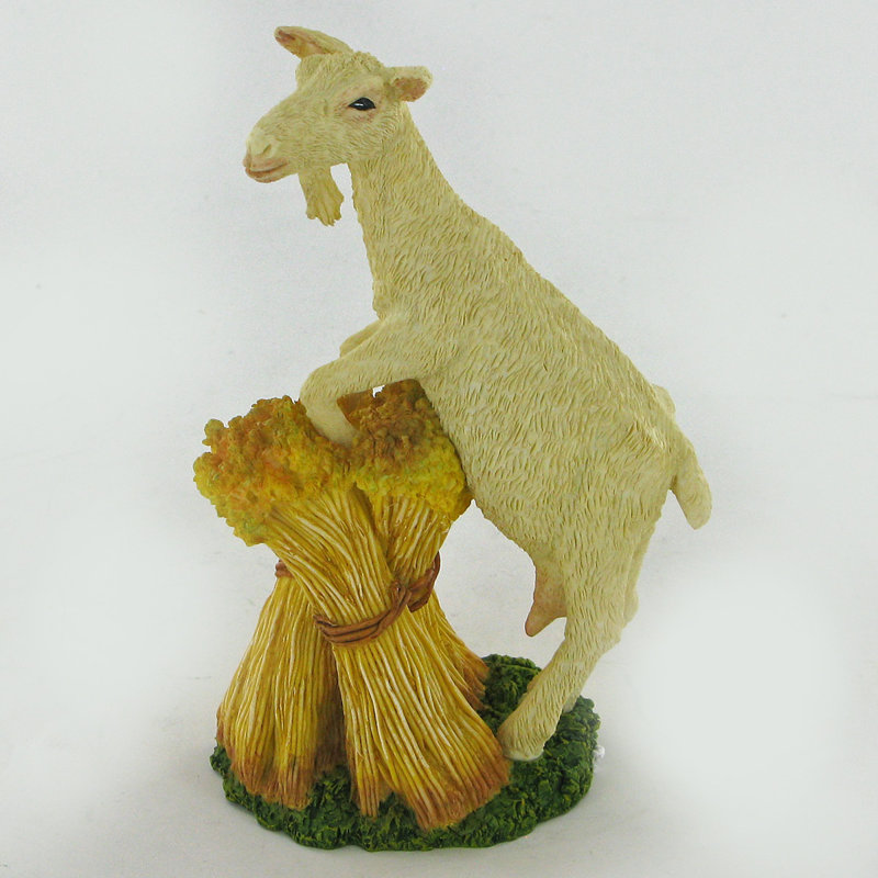 Lugenia Animals Figurines & Sculptures