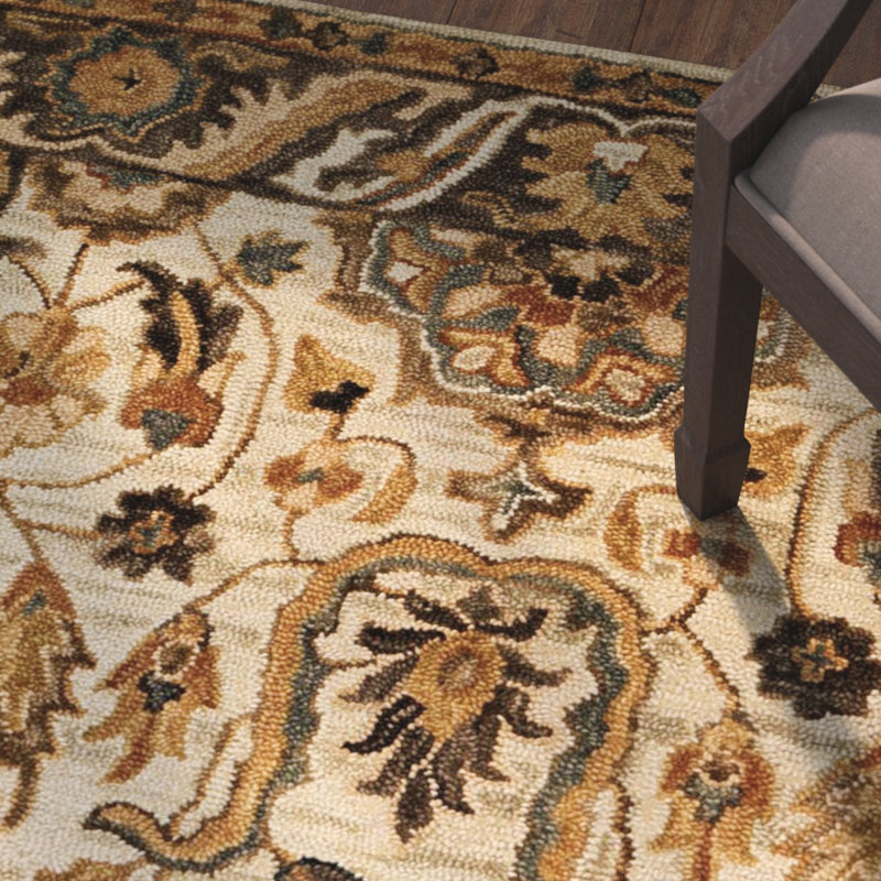 Asan Hand Hooked Wool Oriental Indoor Rug, Rectangle 2'3" x 3'9"