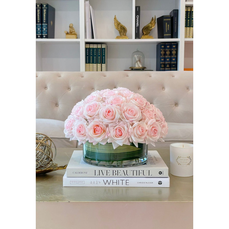 Arrangement d'hortensias dans un vase, Rose