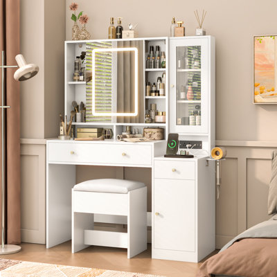 Teslim Vanity with Mirror and Seat