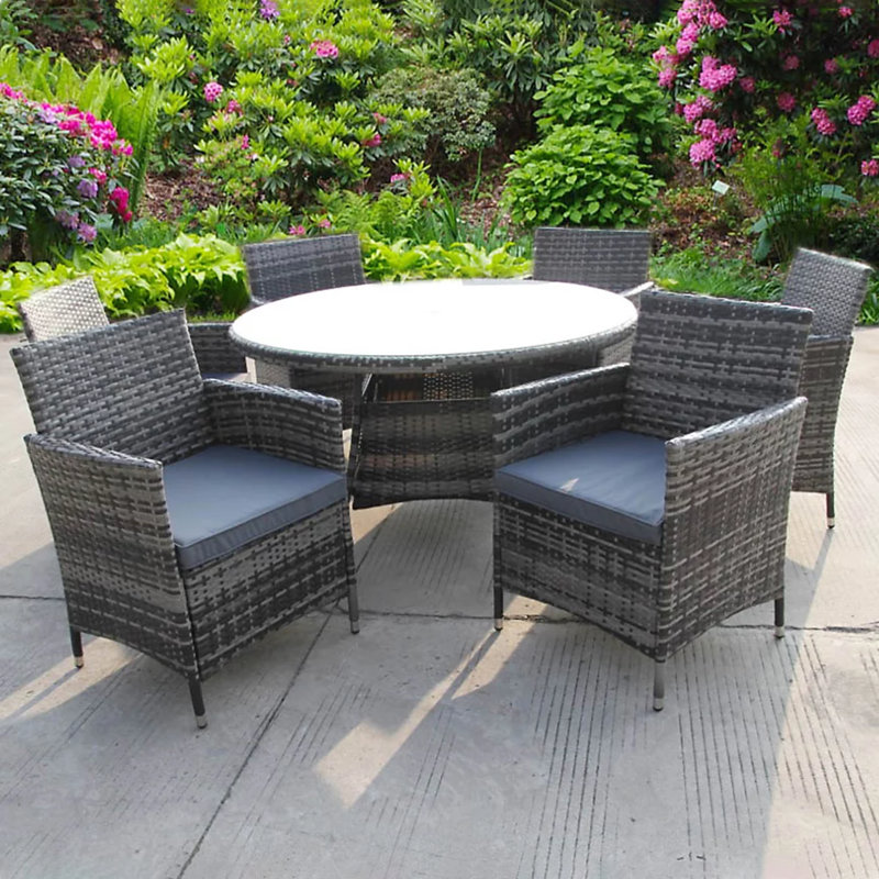 6 - Person Wicker Patio Dining Set Round Table