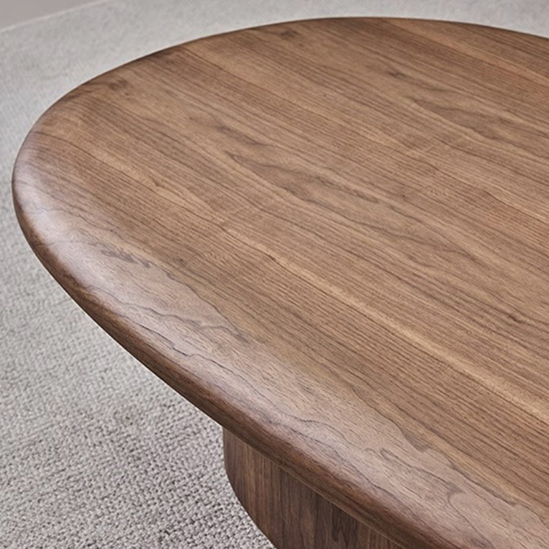 Table à thé ronde de style moyen-antique., H 13,7 po x L 62,9 po x l 35,4 po