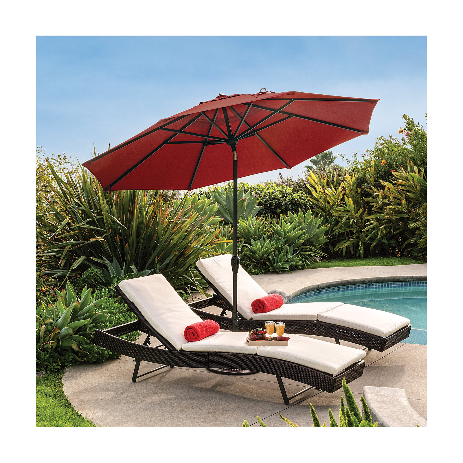 Colete 9' Market Sunbrella Umbrella, Canvas Jockey Red Sunbrella® Canvas, Bronze