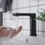Robinet pour salle de bain à trou unique sans contact