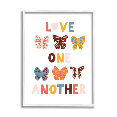 «Love One One Butterflies», estampe numérique par Caverly Smith