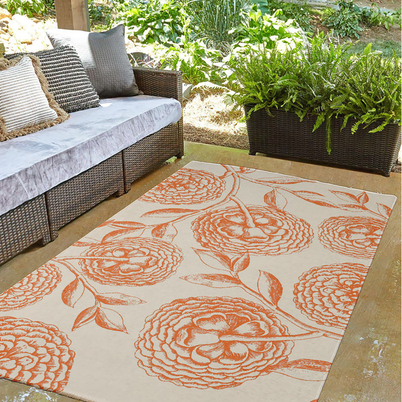 Chenille Floral Indoor Rug, Rectangle 5' x 7'