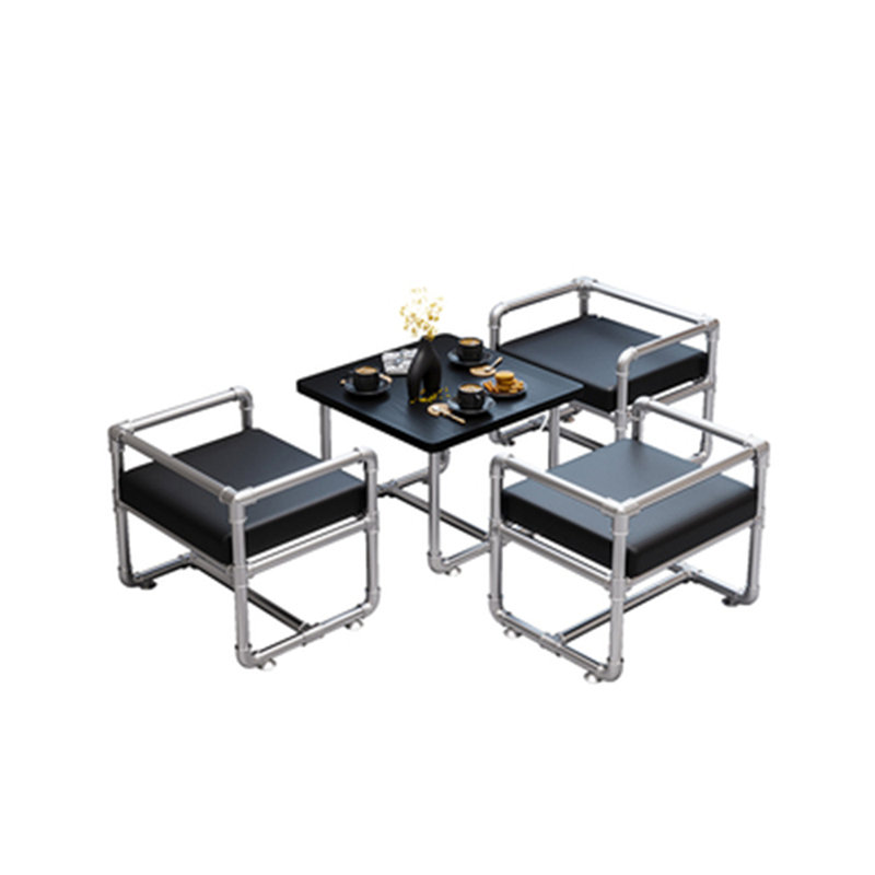 Ensemble de table et chaises de plomberie de style industriel, 4