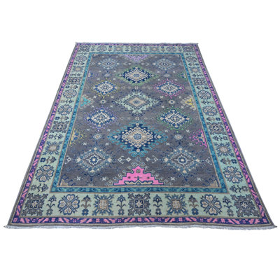 Tapis oriental fusion Kazak en laine noué à la main 5 pi 6 po x 7 pi 7 po gris argenté foncé