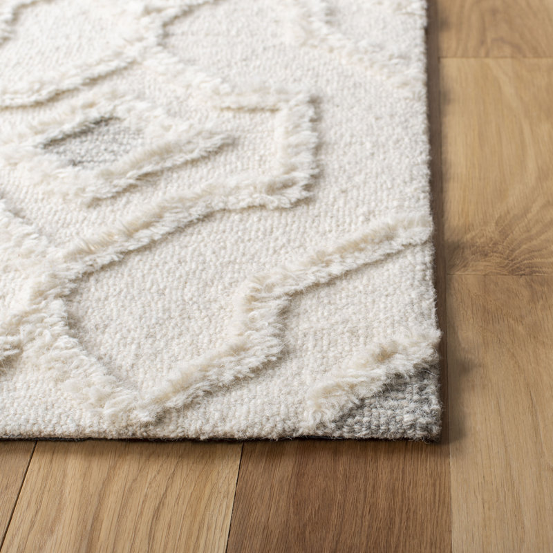 Brumbelow Hand Tufted Wool Geometric Rug, Rectangle 6' x 9'