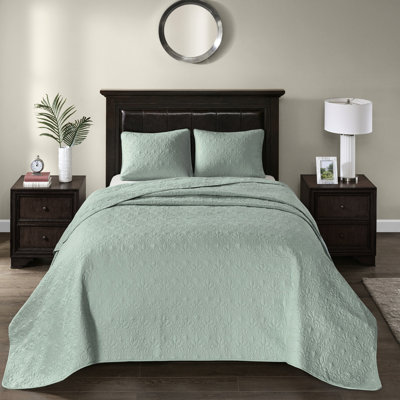 Reversible Bedding In Twin/twin Xl - Warm Pre-washed Cotton Graceful Quilting Machine Cleanable Quilt For Serenity Gorgeous Comfortable