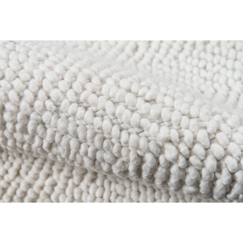 Ledgebrook Area Rug in Ivory, Runner 2'3" x 8'