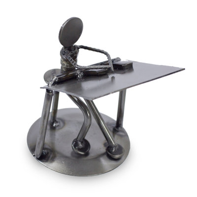 Dallon People Figurines & Sculptures