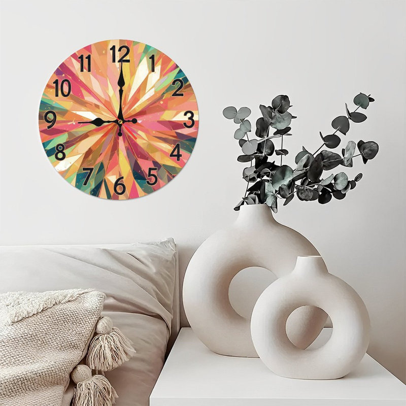 Horloge avec motif de pierres précieuses
