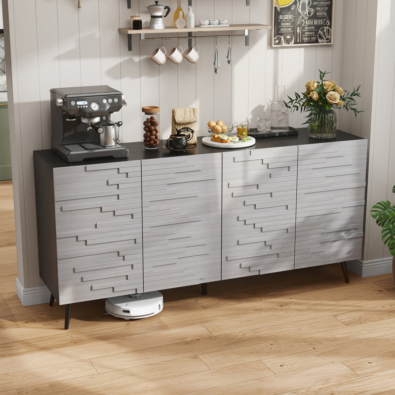 Buffet de 63 po de largeur avec portes cannelées, tablettes réglables, Gris / Noir
