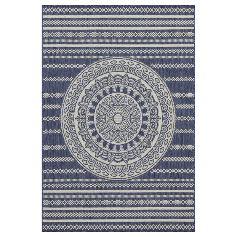 Indoor/Outdoor Area Rug, Rectangle 5'3" x 7'3"