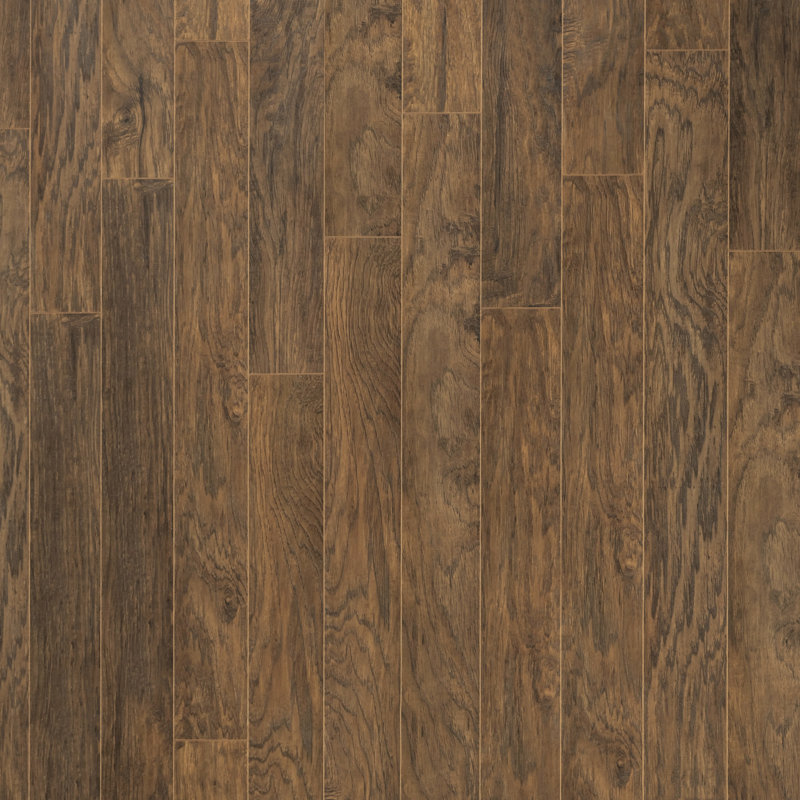 Revêtement de sol stratifié 5,23 po x 47 po x 10 mm Pergo Classics, Acajou des plaines