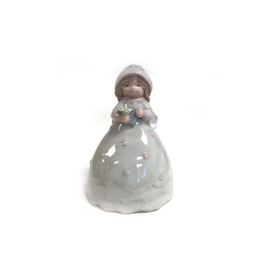 Brad People Figurines & Sculptures