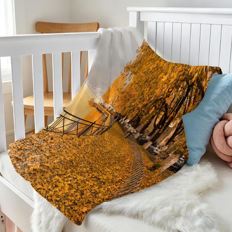 Jeté en molleton de flanelle orange ultra doux, impression d'un côté Lake City d'automne, Jeté 30 po x 40 po