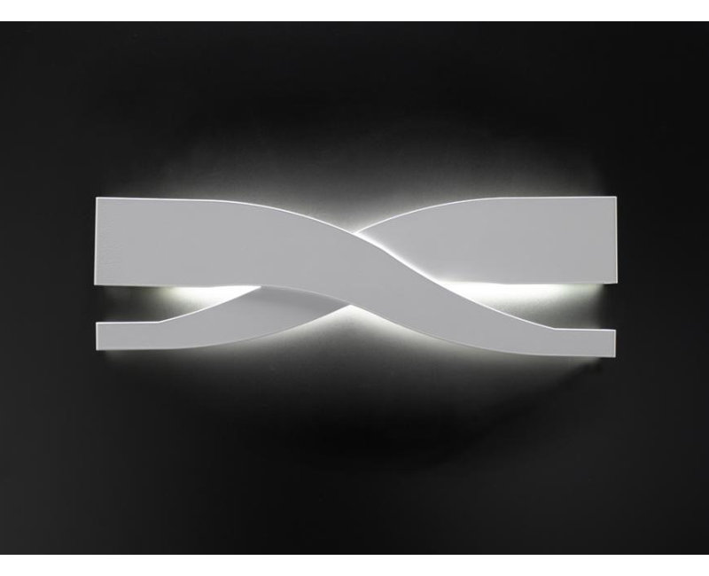 Fifì Flush Mounted Sconce, Gold, 17 cm H x 60 cm W x 8 cm D
