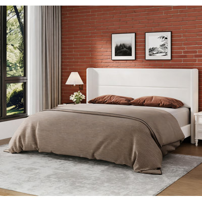 Lit plateforme tapissier en velours