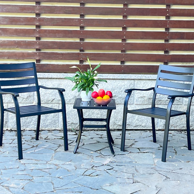 Chaises bistro d'extérieur en métal, une de 2 pour la terrasse et le jardin. Structure avec piscine écologique, antirouille et à surface lisse. Cadre résistant aux intempéries, finition écologique, assemblage rapide