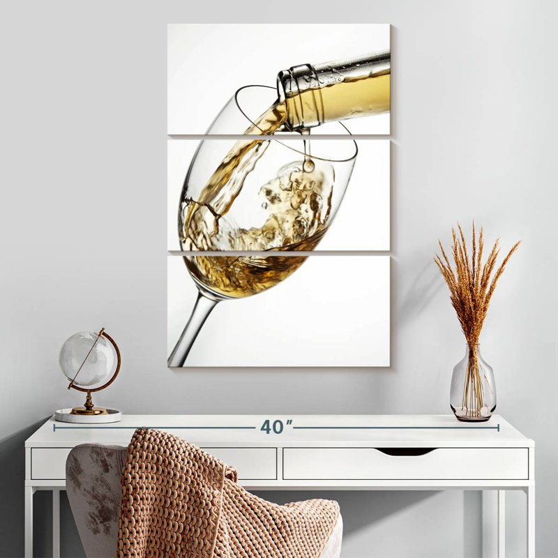 Yarlin servant du vin blanc, H 32 po x l 20 po