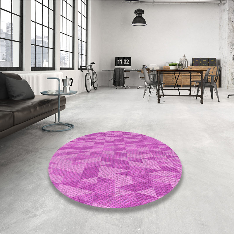 Indoor Rug, Round 3'