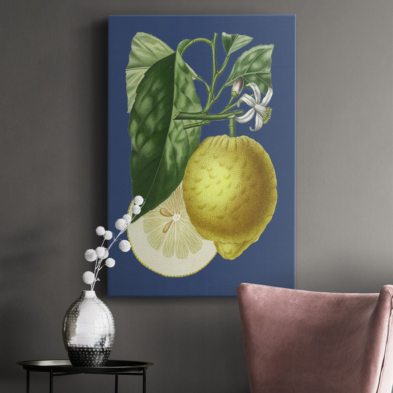 «French Lemon On Navy I», impression sur toile tendue, H 18 po x l 12 po x P 1,5 po