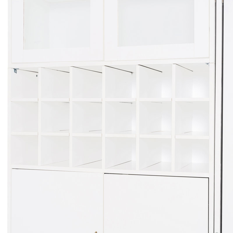 Lit mural blanc de taille double avec lit, tablettes et - Facile à ranger, peu encombrant pour les petits espaces d'appartements, le rangement