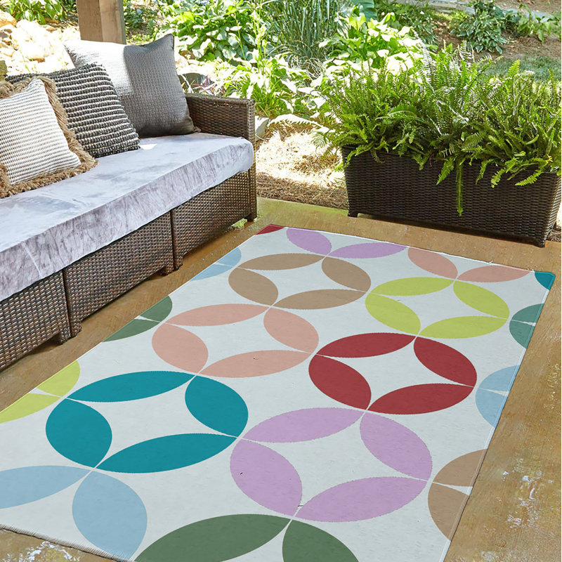 Borgwald Chenille Geometric Indoor Rug, Round 5'