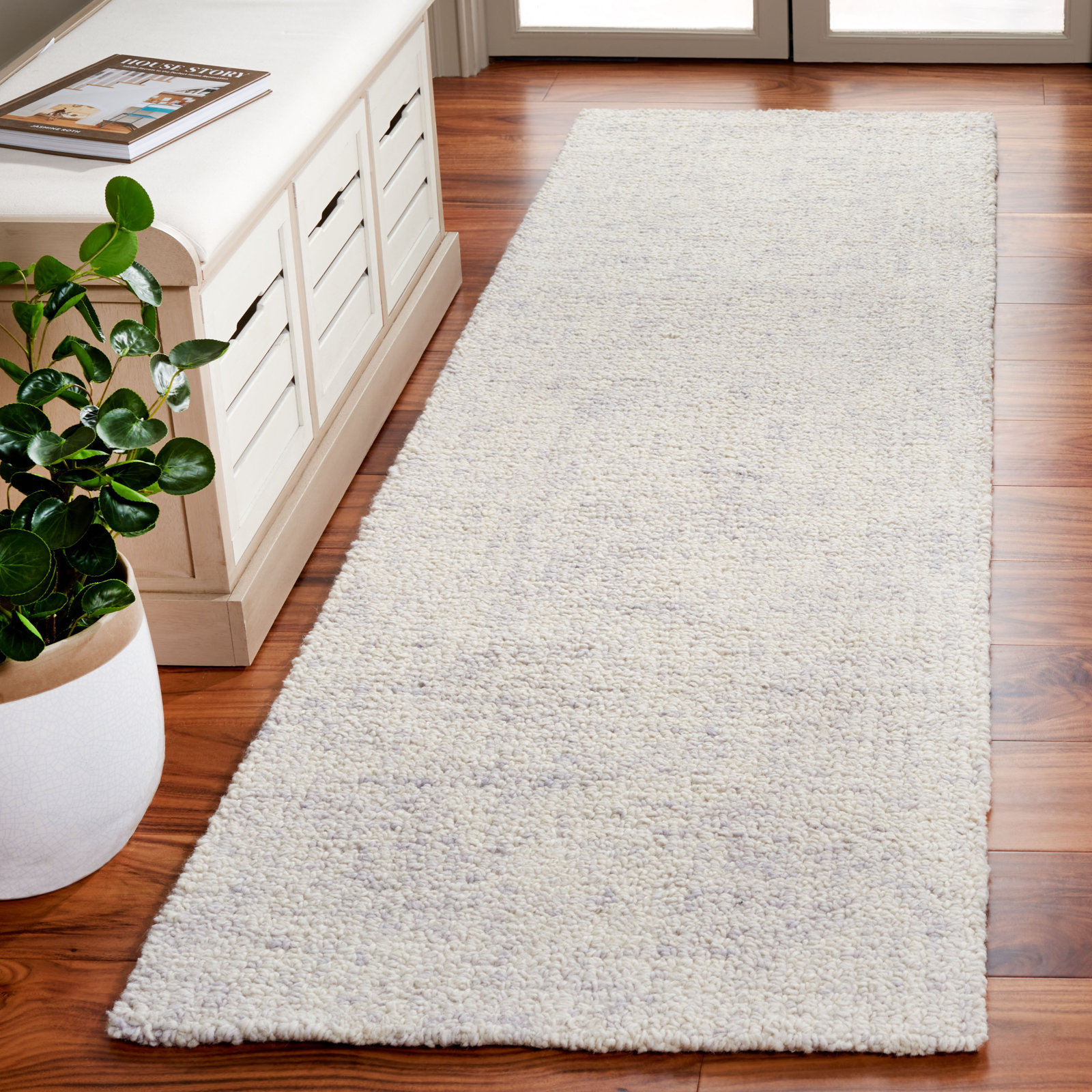 Flavi Light Gray Ivory Hand-Woven Rug, Runner 2'3" x 8'